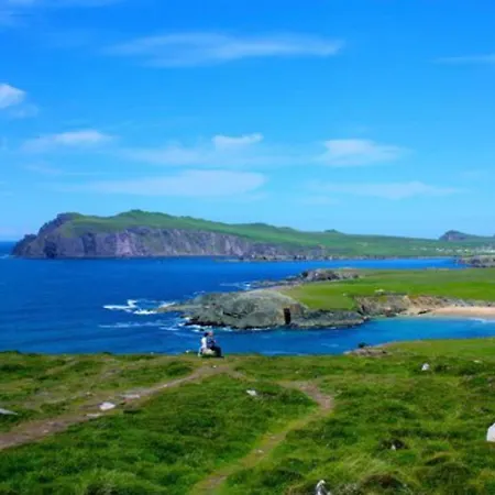 Aras De Staic, Downtown Dingle, Historic Charm, Super King Bed , James Joyce Dingle